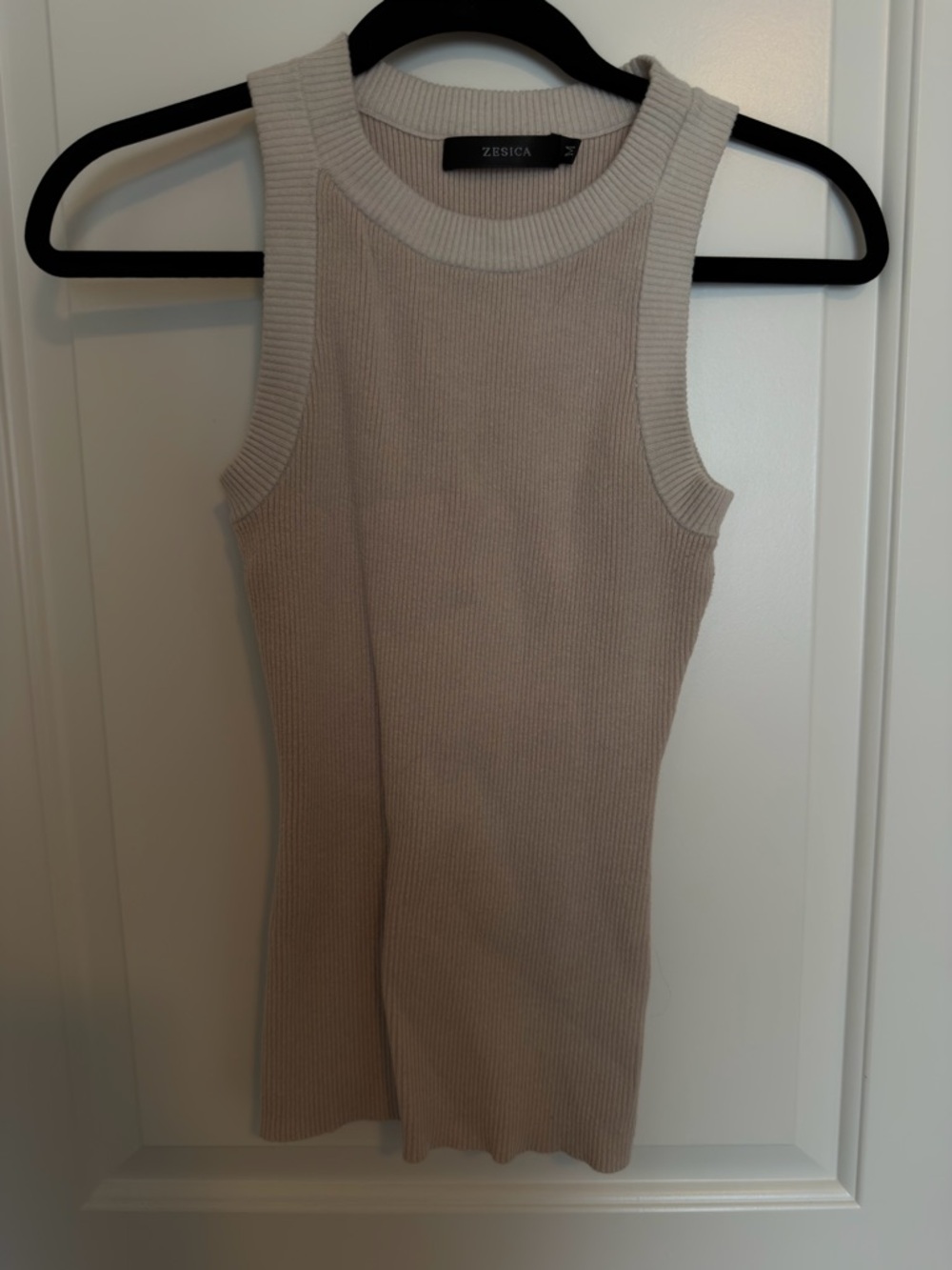 Zesica Ribbed Tank Top in Light Beige/Pink